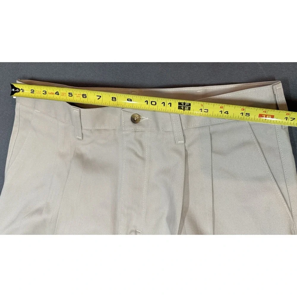 NEW Timber Creek by Wrangler Khakis Chino Pants Mens Pleated Size 34x32 NWT